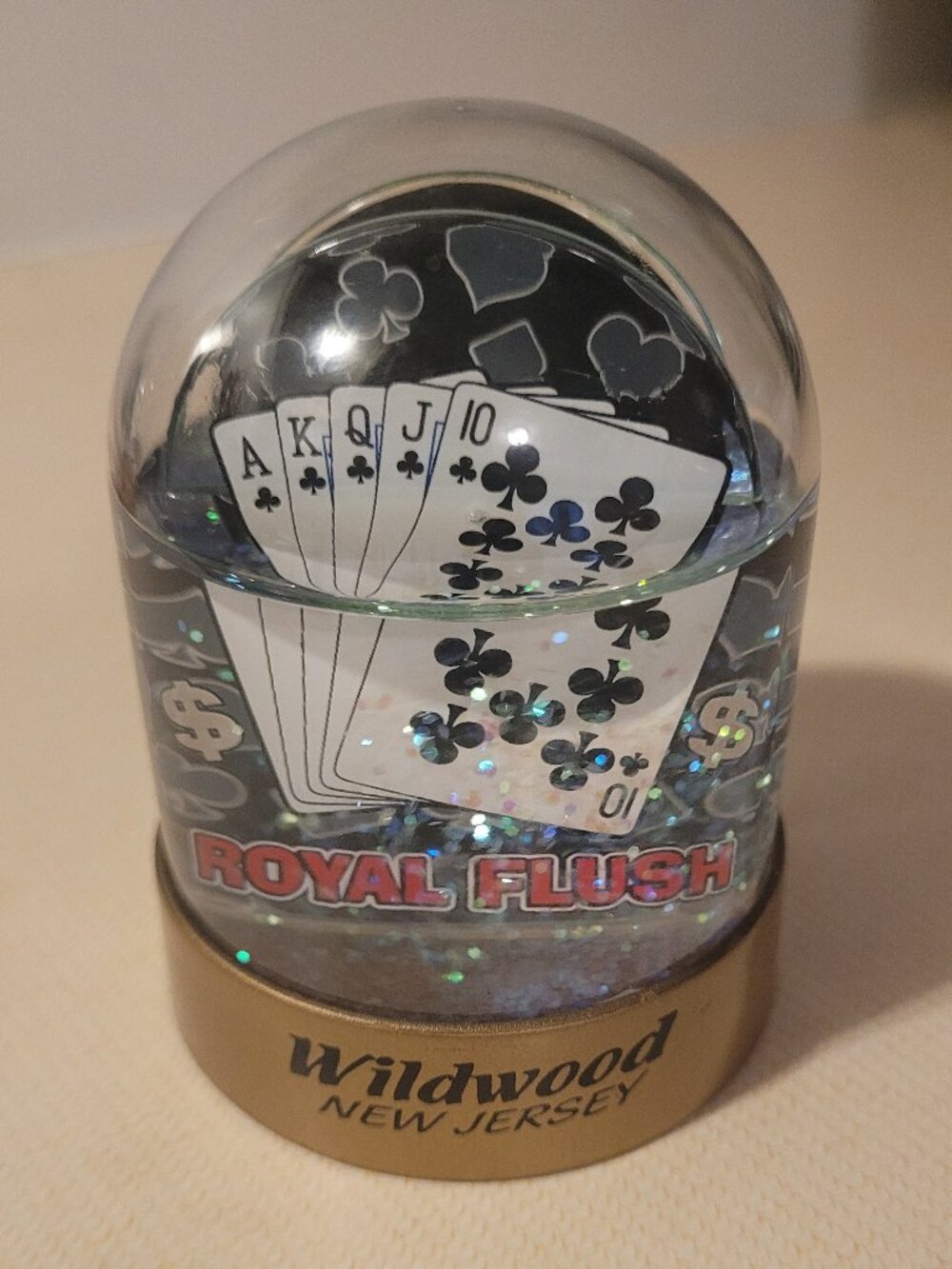 Wildwood Snow Globe Royal Flush Poker Souvenir Gold Base Collectible